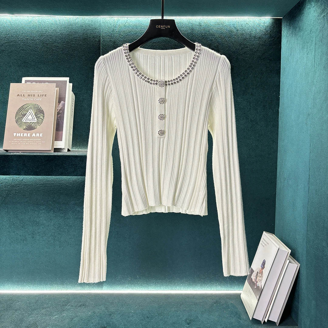 秋冬新款纯净白钻饰气质针织长袖打底上衣A23092