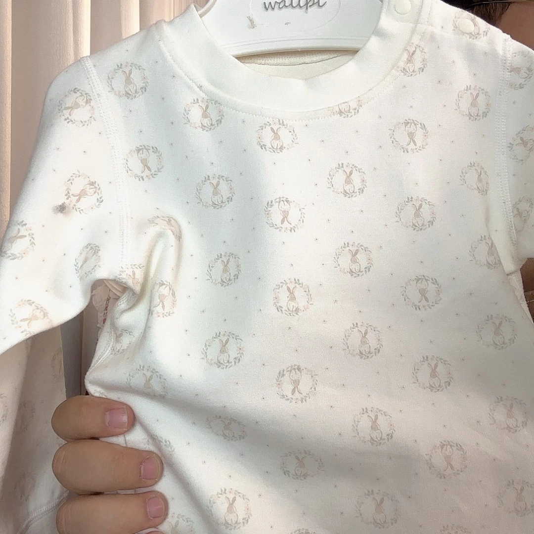 小***儿圆兔子长袖分体90