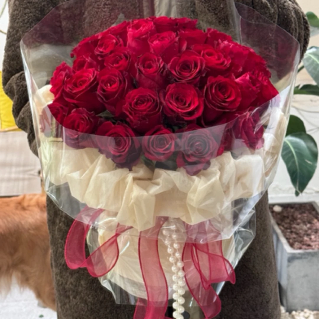 【爱抵万难】33朵红玫瑰花束订婚表白情人节花束