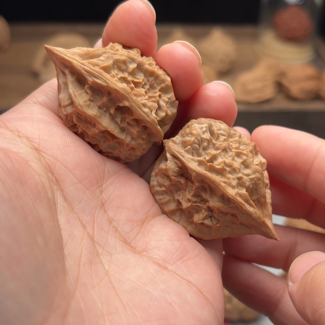 吊坠文玩核桃野生麻鸡【3201】