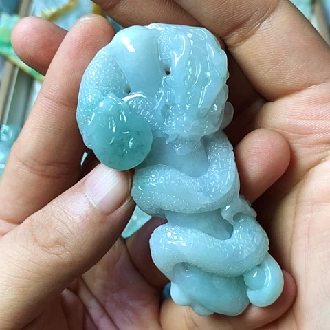 颈饰未镶嵌翡翠福豆豆珠宝翡翠颈饰