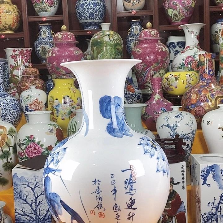 安***淡摆件景德镇陶瓷青花赏瓶