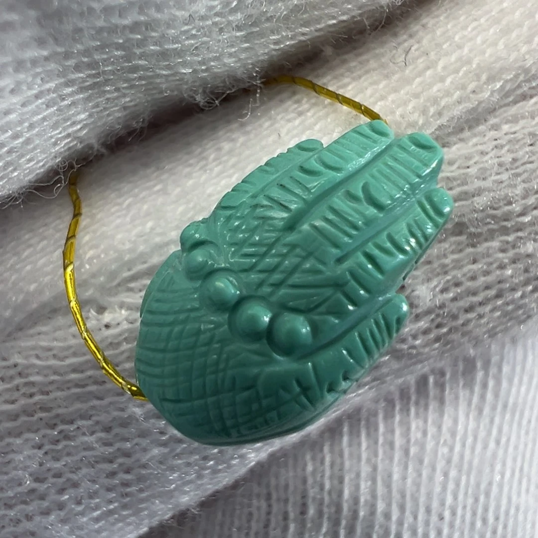 绿松石配饰未镶嵌