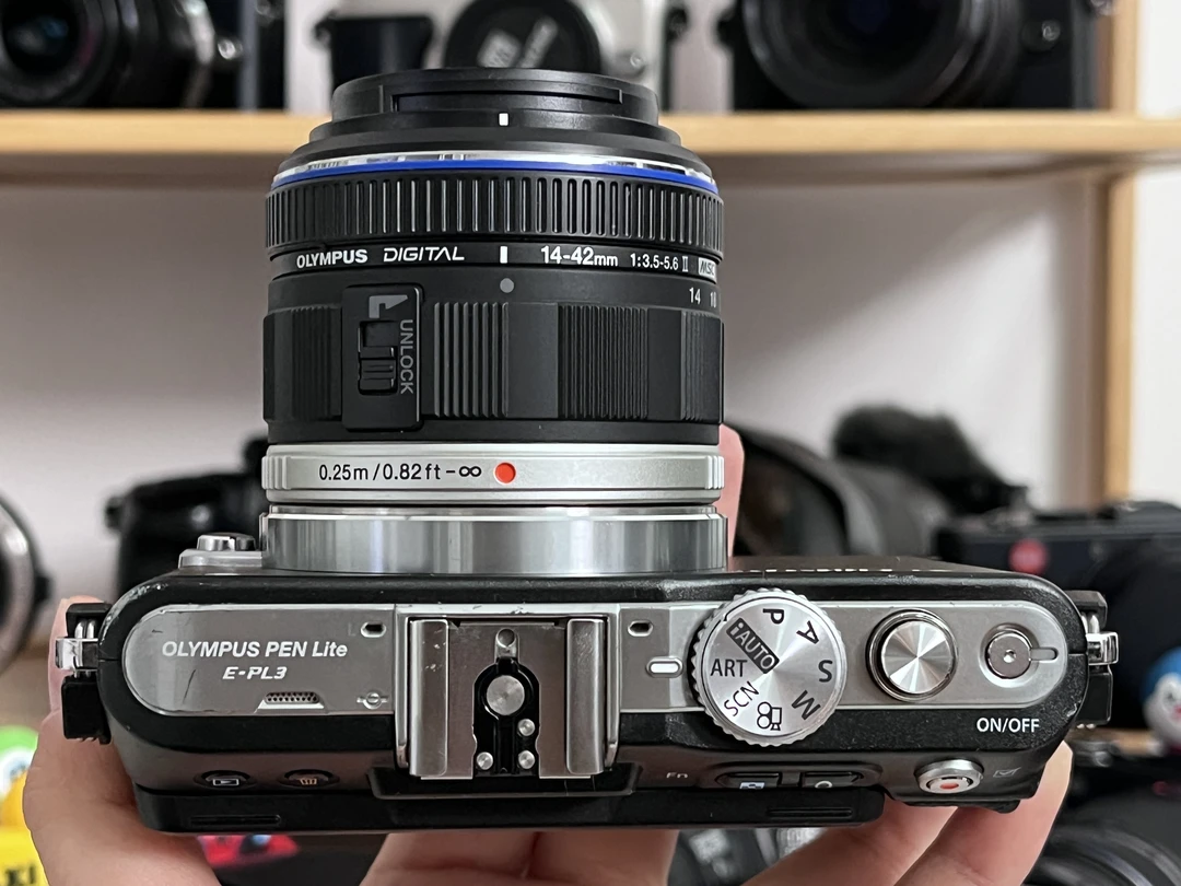 8新 Olympus/奥林巴斯 奥林巴斯EPL3黑色套机带翻转屏带镜头