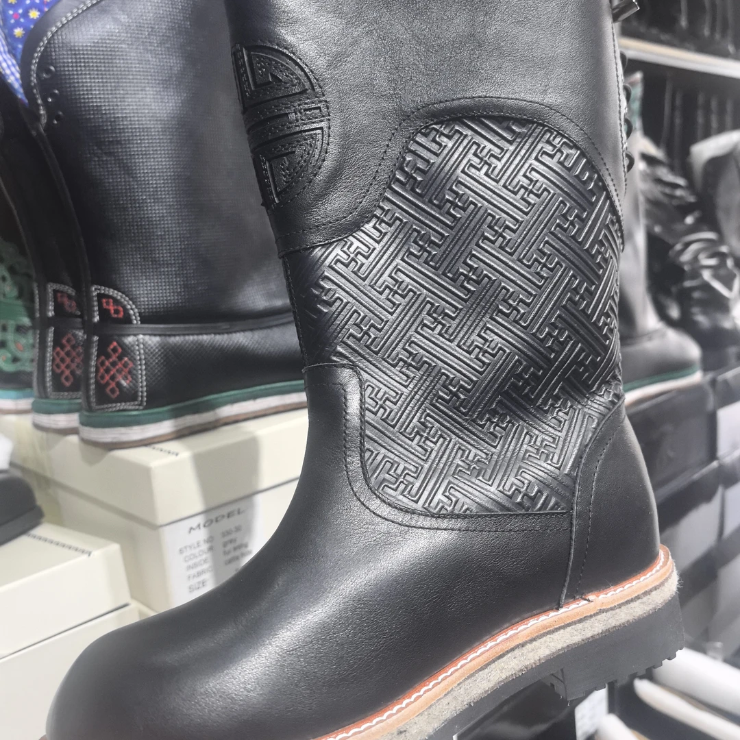 雪地靴格纹素面保暖时尚雪地靴高筒靴马靴长筒靴休闲