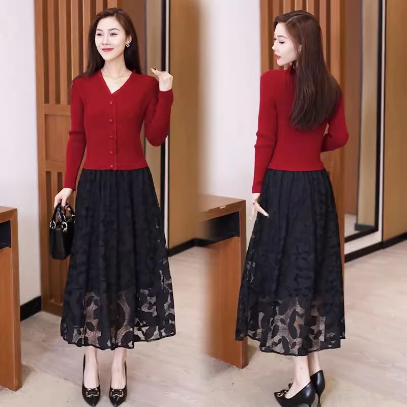 时尚洋气假两件连衣裙女2025春秋新款修身显瘦蕾丝拼接针织裙子潮