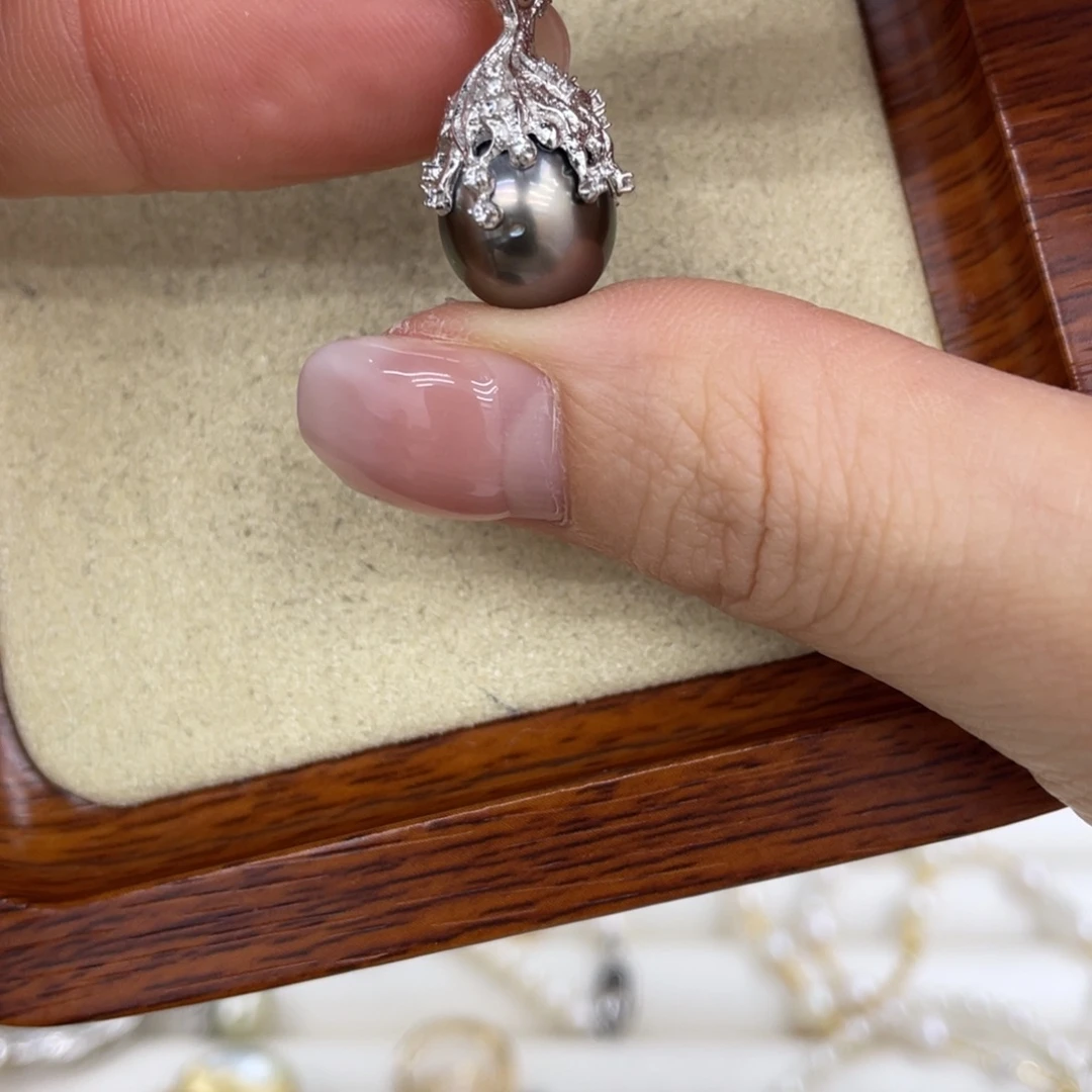 银S925镶嵌海水珍珠颈饰