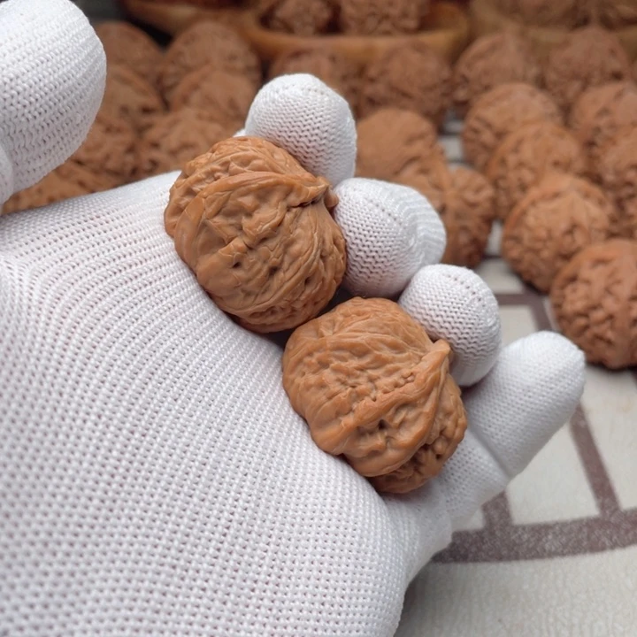 手串/手链核桃白狮子左右逢源犀牛角31