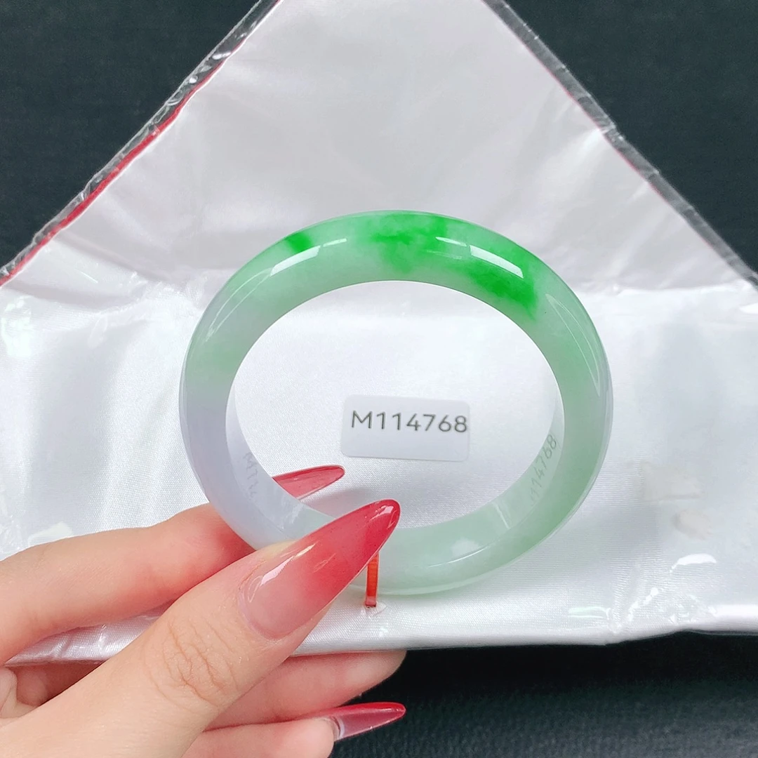 翡翠未镶嵌手镯天然翡翠手镯04