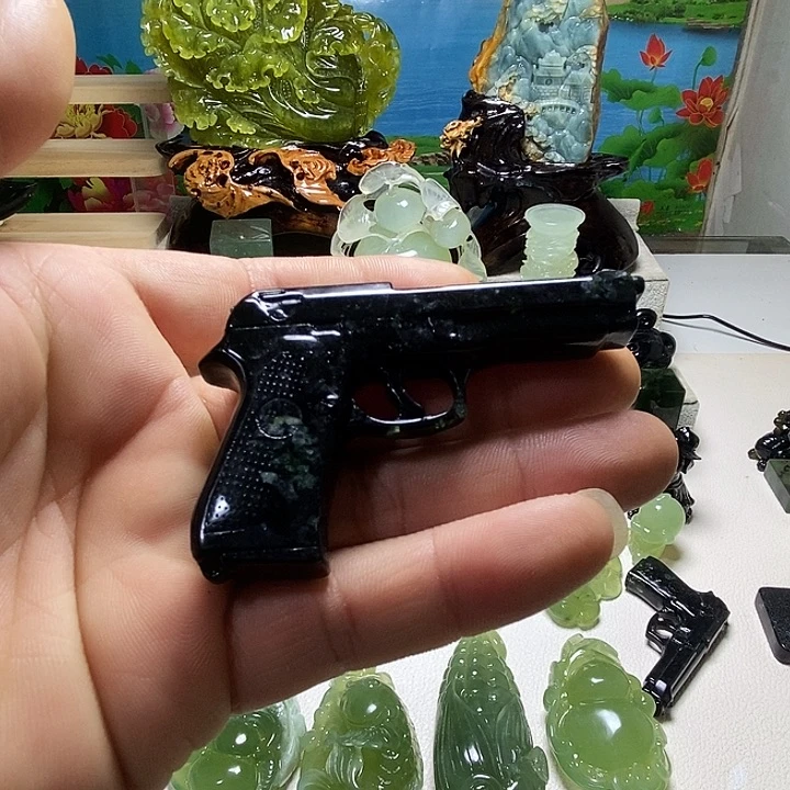 蛇纹石玉未镶嵌手把件