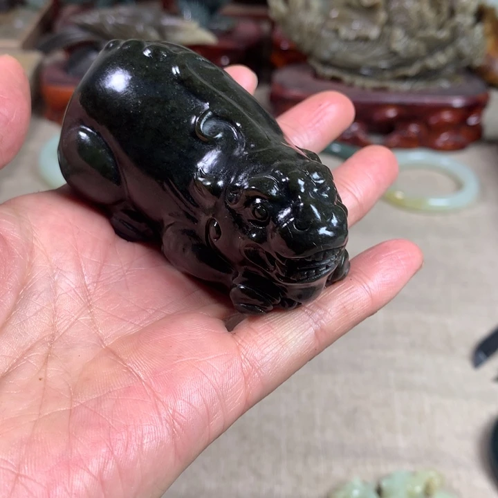 和田玉（糖玉）未镶嵌手镯