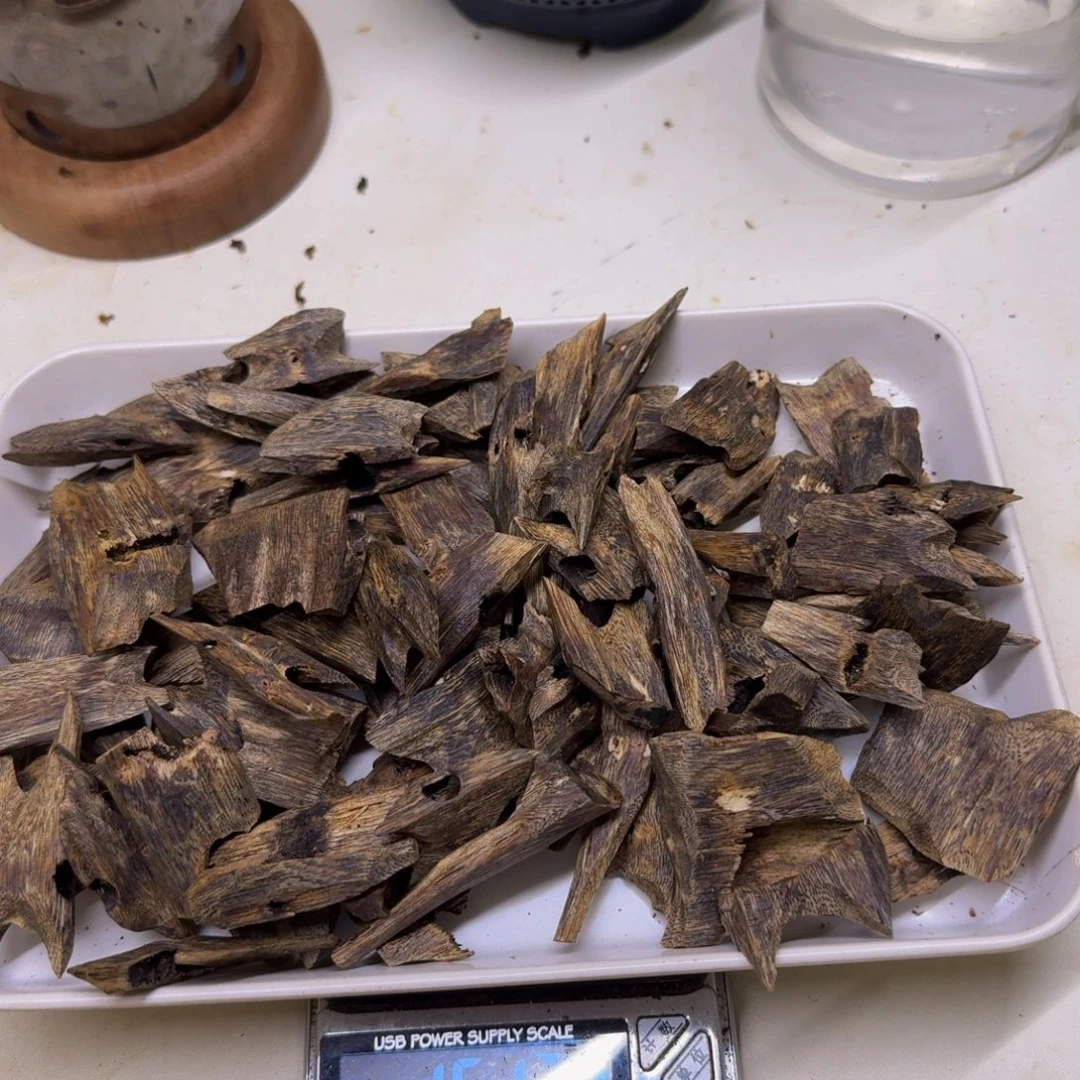 孤***傲沉香沉香碎屑奇楠沉香乌身150克