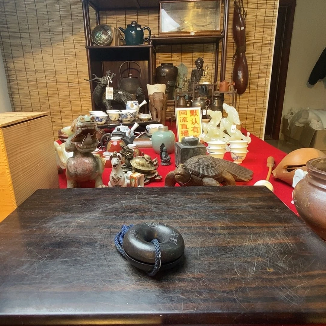 金属甜甜圈摆件