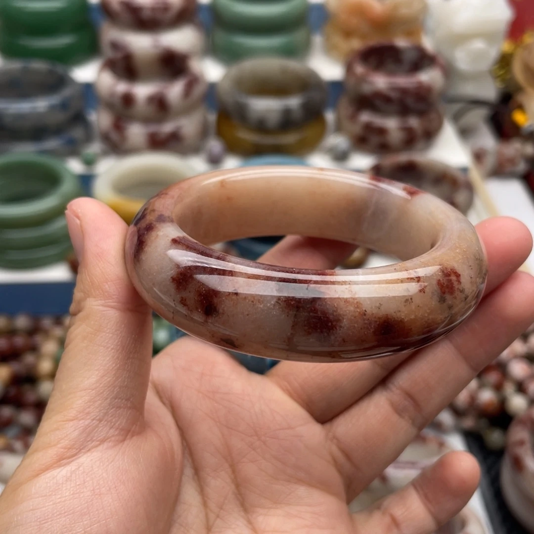 石英质玉（佘太翠）未镶嵌手镯