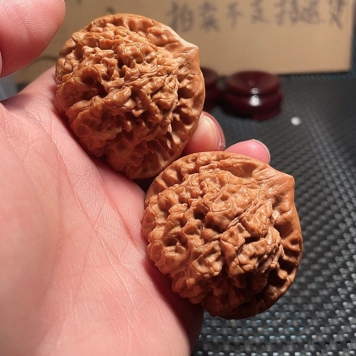 文玩核桃把件48mm官帽