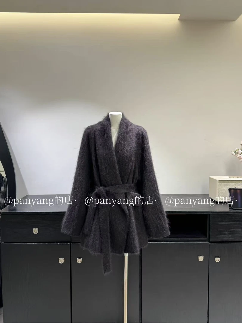 【三番】   “大女人战袍”  青果领山羊绒拉绒外套