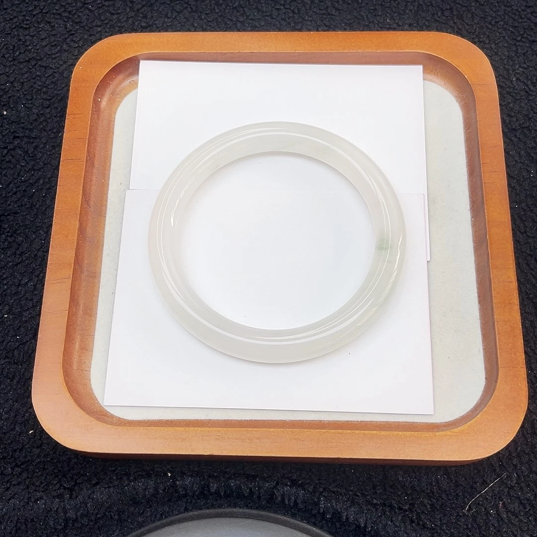 石英质玉未镶嵌手镯807