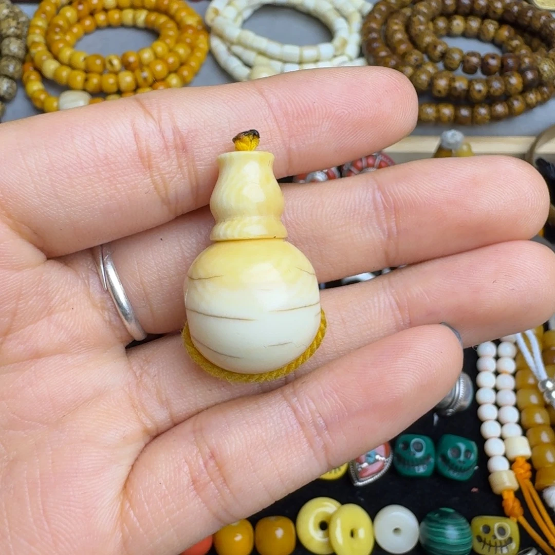 W***e泥塑泥塑藏式小元素