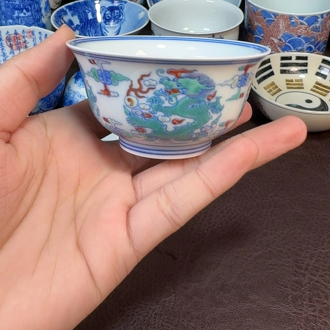 曹***卿现代景德镇陶瓷盖碗