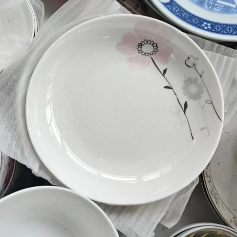 瓷片瓷器，各种摆件，瓷片，