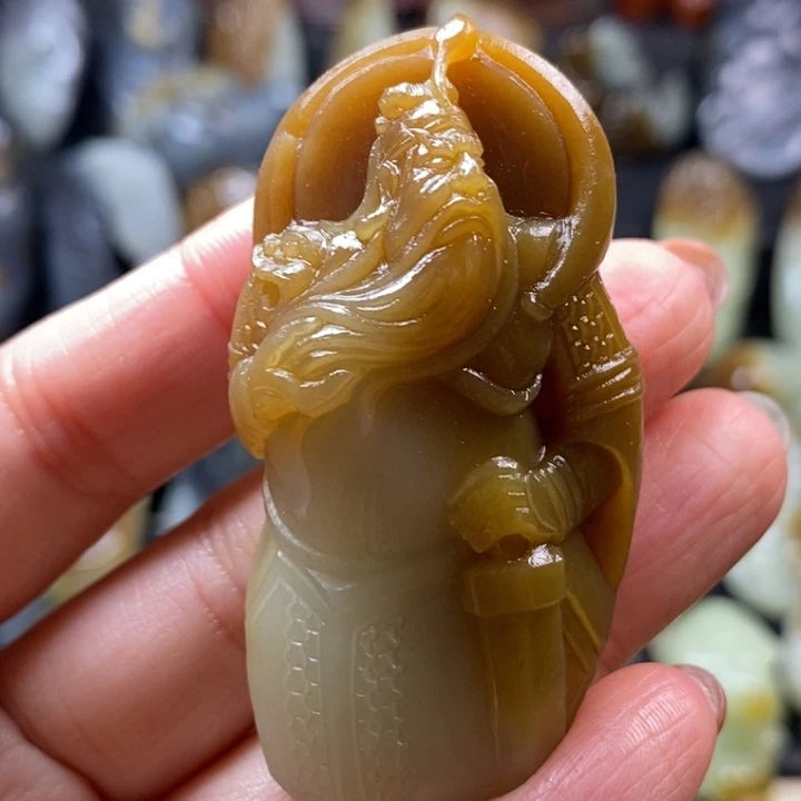 和田玉未镶嵌挂件