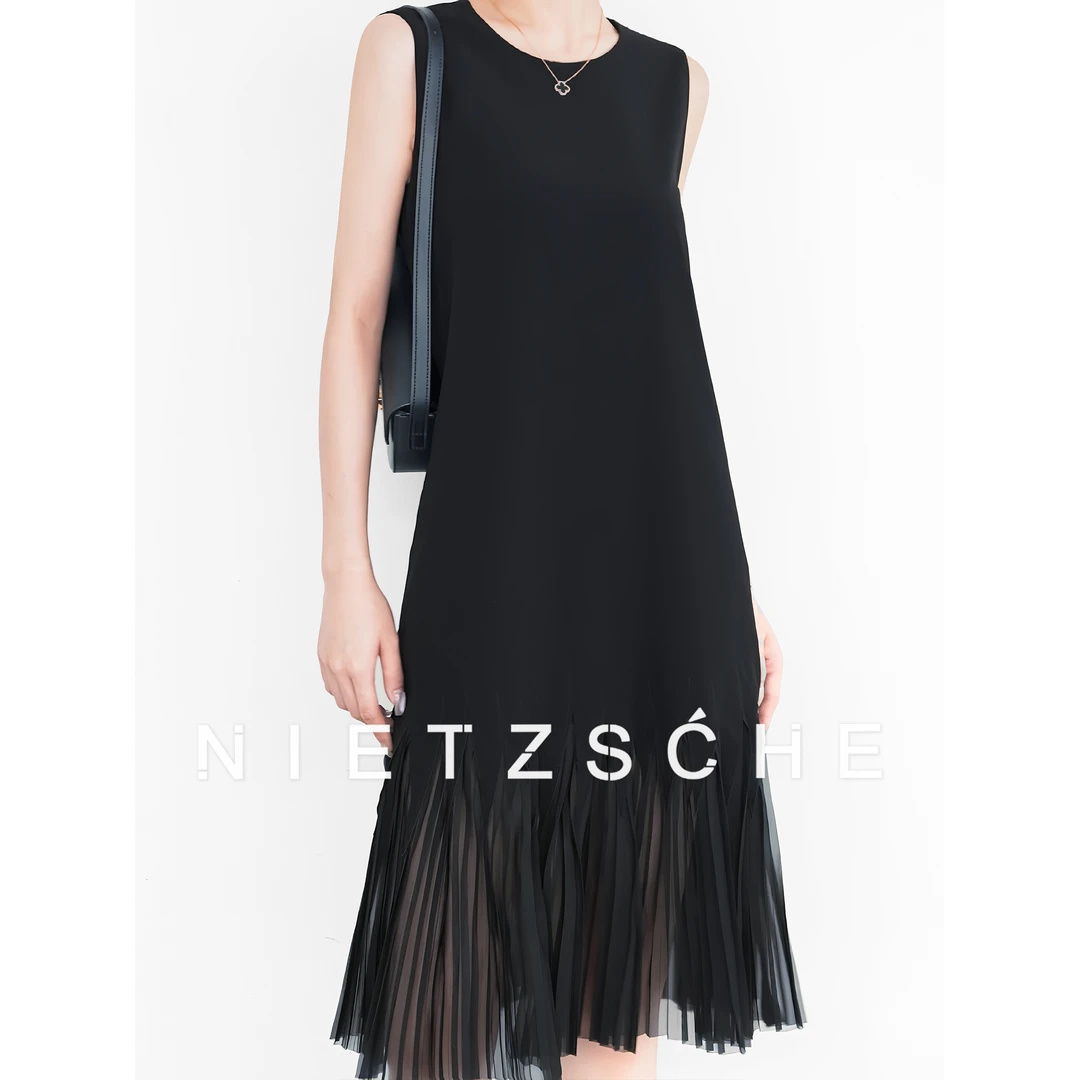 Nietzsche｜玫瑰花辫连衣裙｜百褶气质 极简老钱显瘦宽松黑裙71020