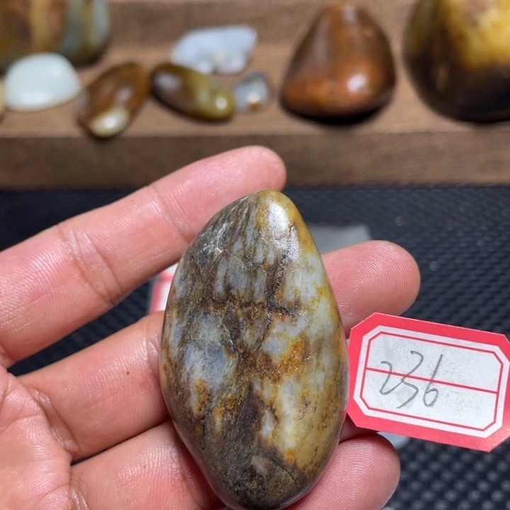 颈饰未镶嵌和田玉236