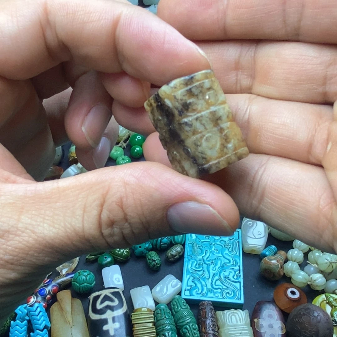 未镶嵌颈饰玛瑙/玉髓