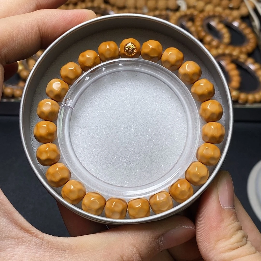 猴头核桃手串金标小奶酪10左右单号34号