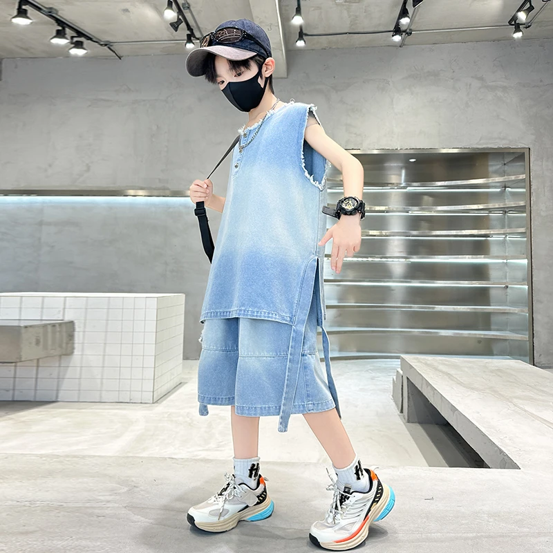 男童夏季无袖套装2025新款中大童夏装男孩儿童酷帅牛仔背心薄款潮