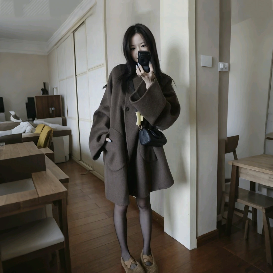 新款2025秋冬季韩版高级感毛呢外套女生洋气宽松减龄时尚呢子大衣