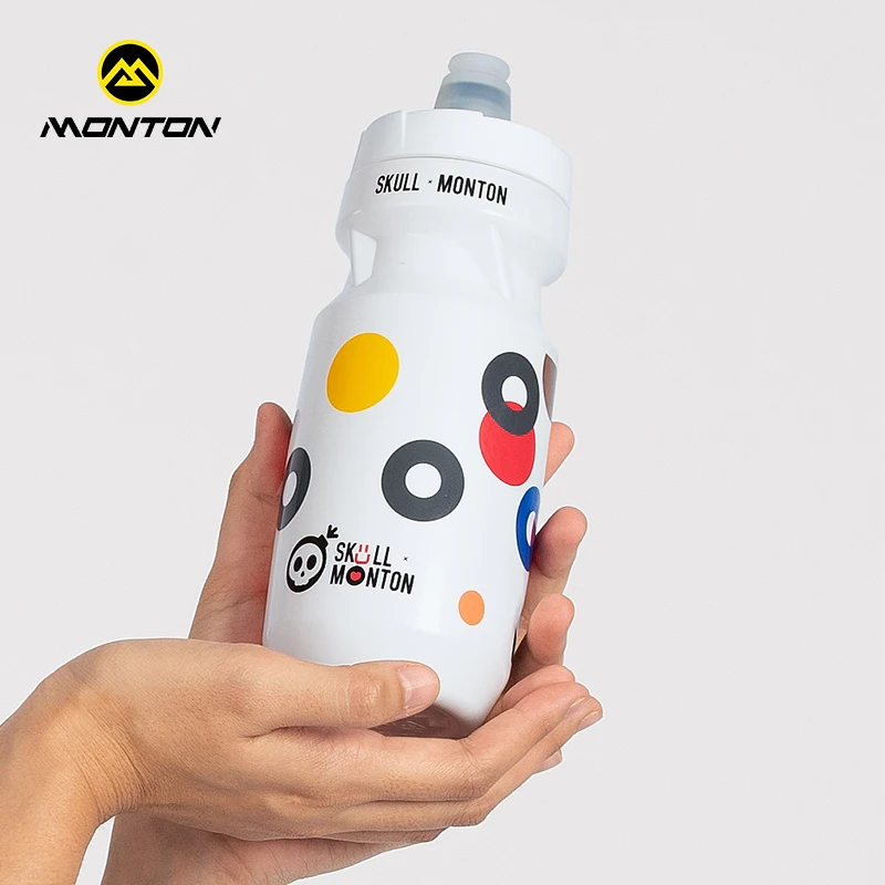 Monton脉腾男女圆圈白色水壶