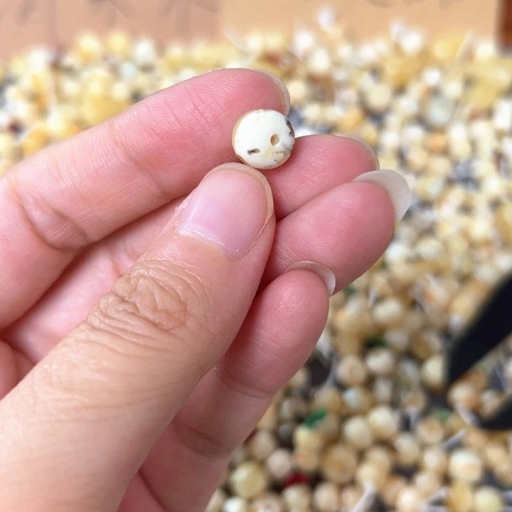 裸石蜜蜡未镶嵌8.5mm一个
