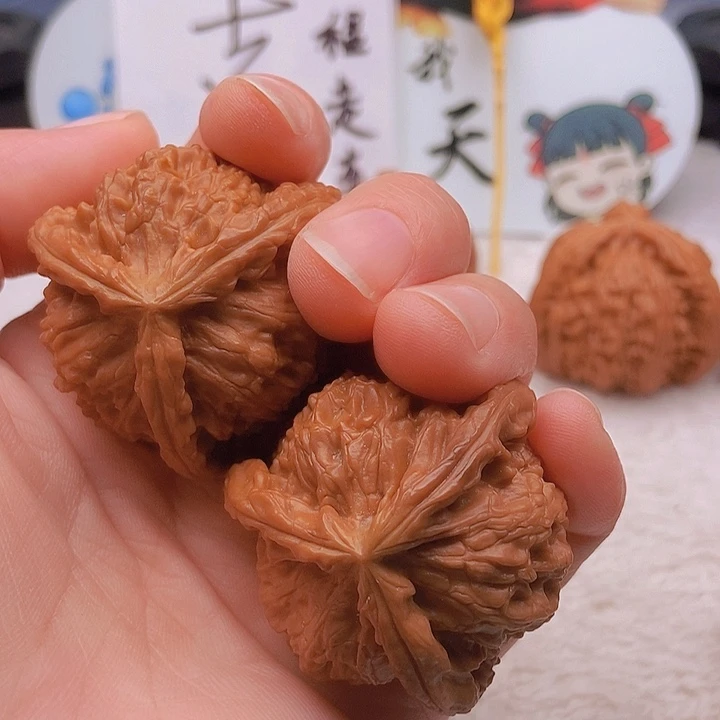 吊坠文玩核桃人****果三棱