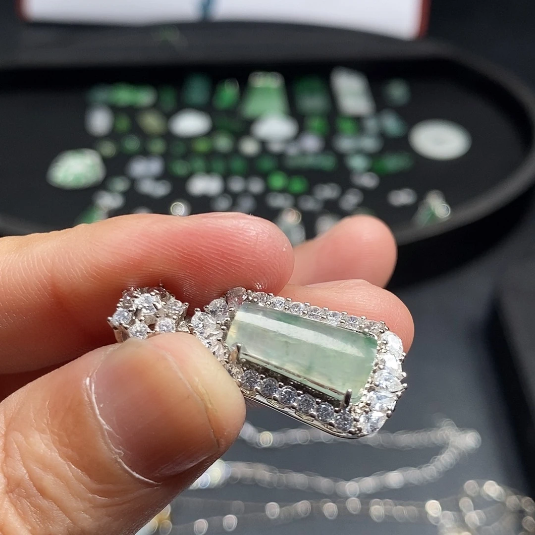 翡翠银S925镶嵌颈饰