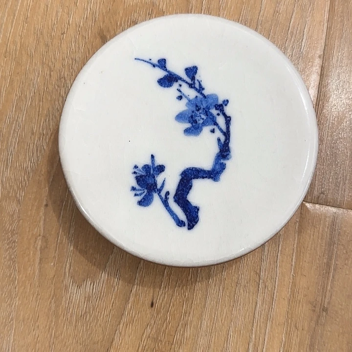 台湾陈明谦青花梅花高足壶承