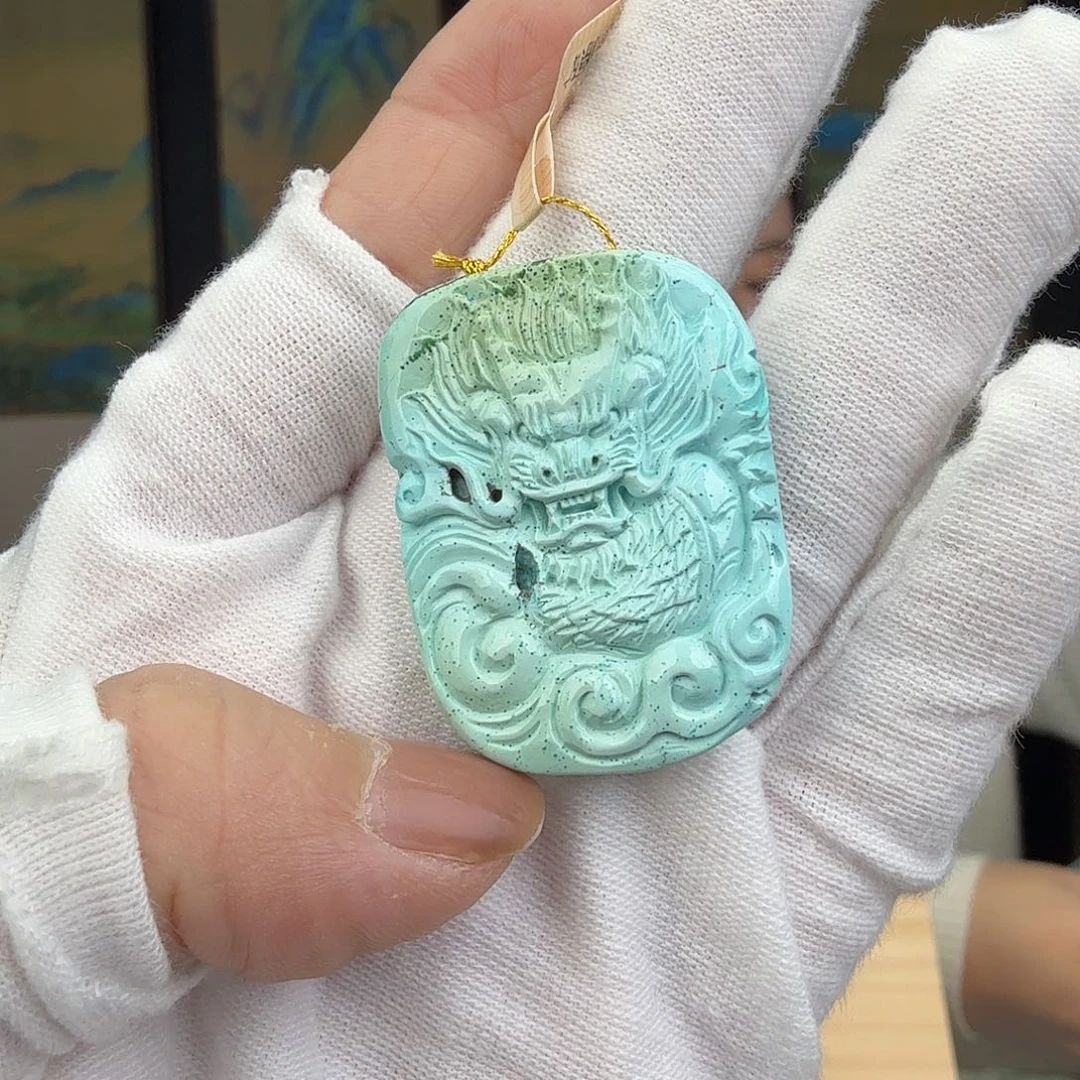 绿松石未镶嵌珠宝奇石