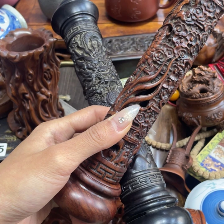 车***里端景台紫檀木类木