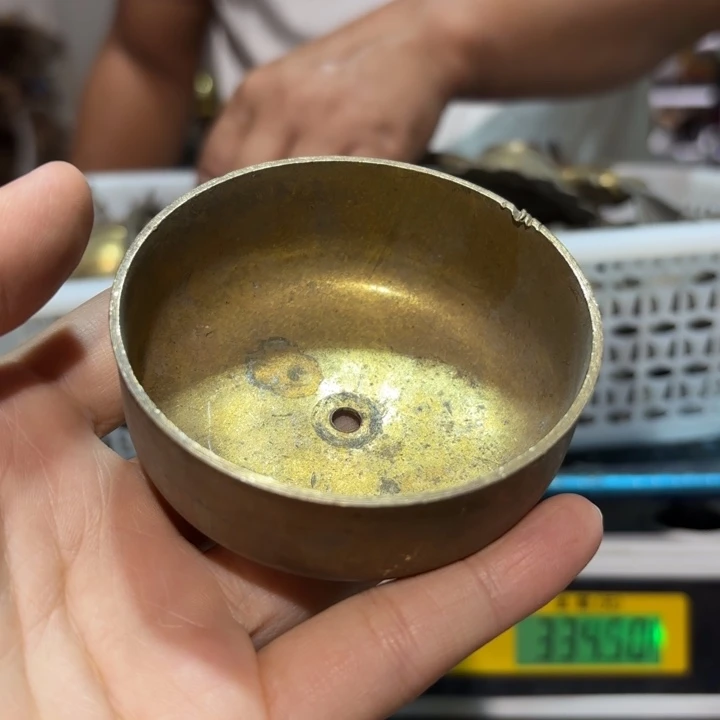 887 铜器物品理性消费