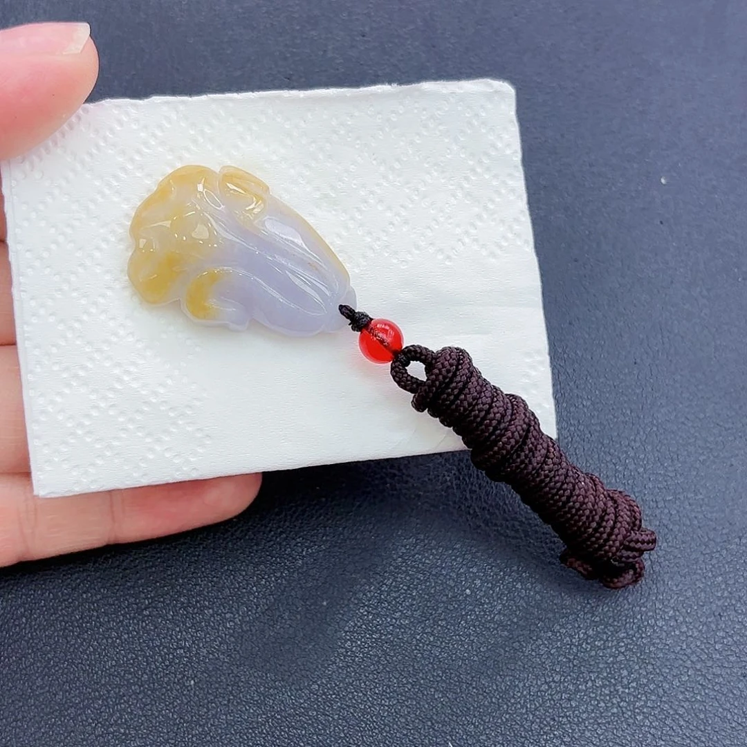 翡翠未镶嵌颈饰精品•白菜吊坠