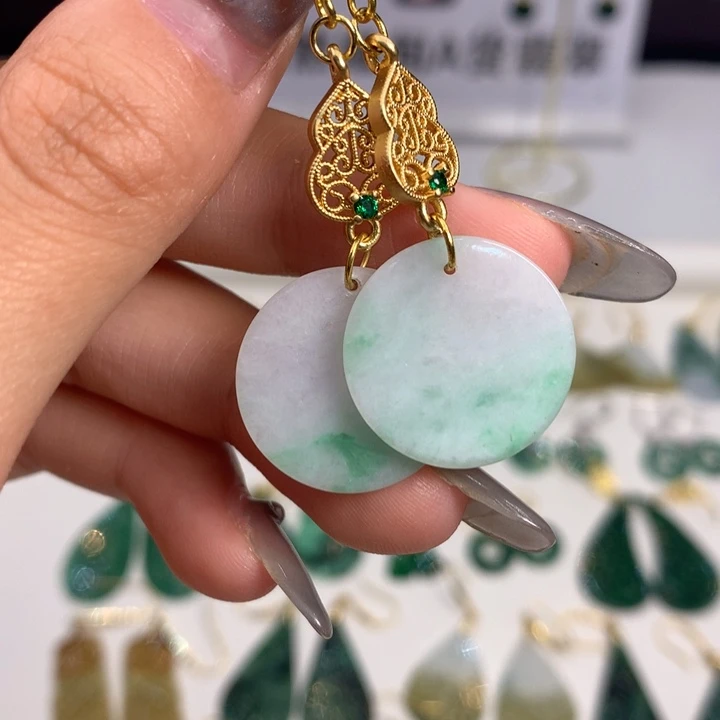 翡翠未镶嵌耳饰耳饰