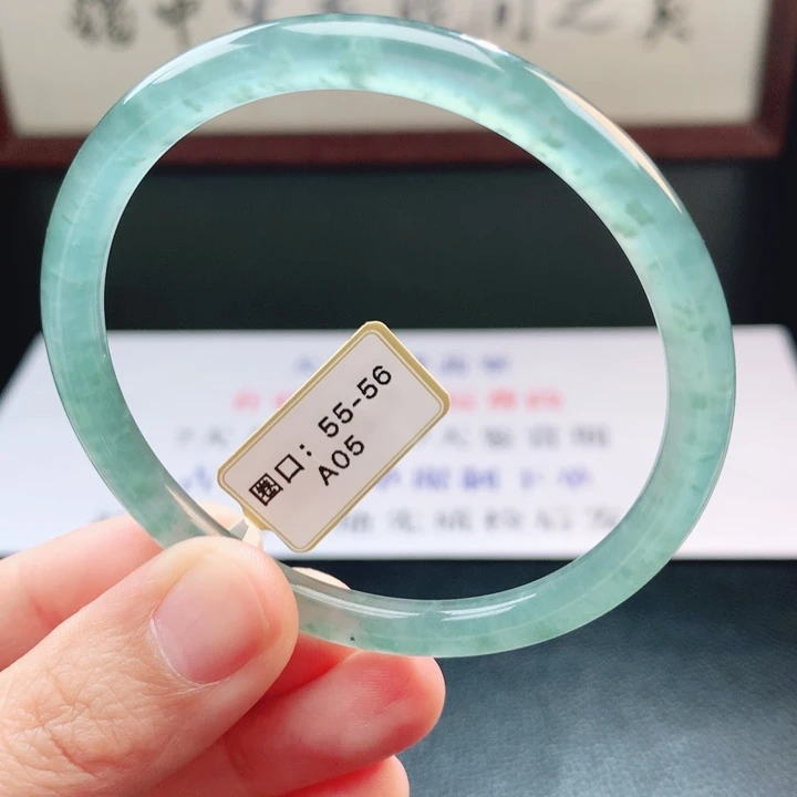 翡翠未镶嵌手镯翡翠手镯101