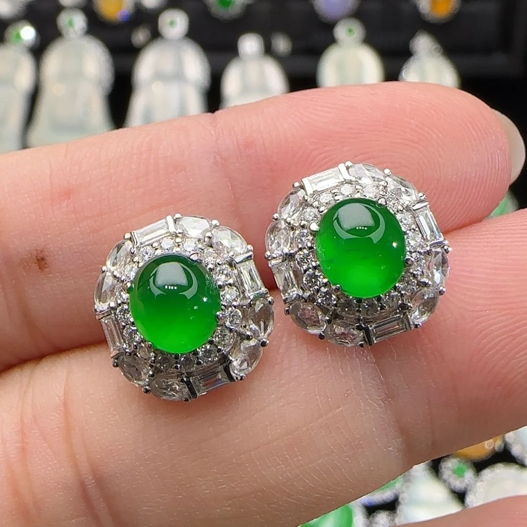 翡翠18K金镶嵌耳饰天然翡翠