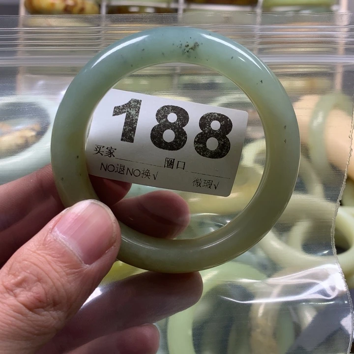 蛇纹石玉手镯未镶嵌L*L