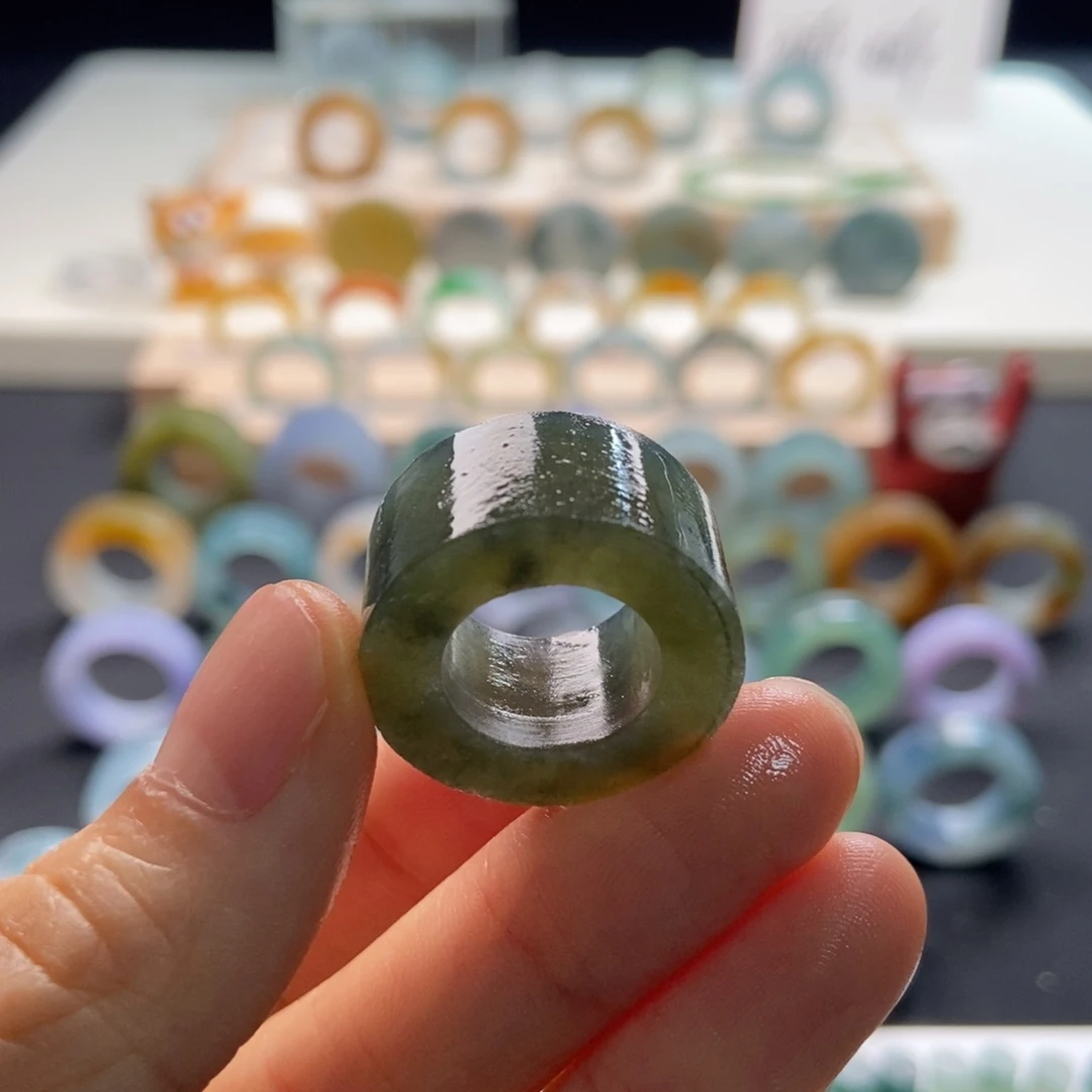定制翡翠未镶嵌湯*金定制