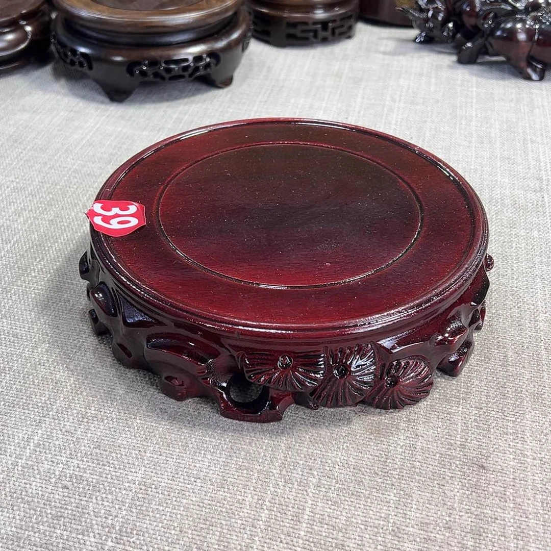 红木底座精雕工艺品