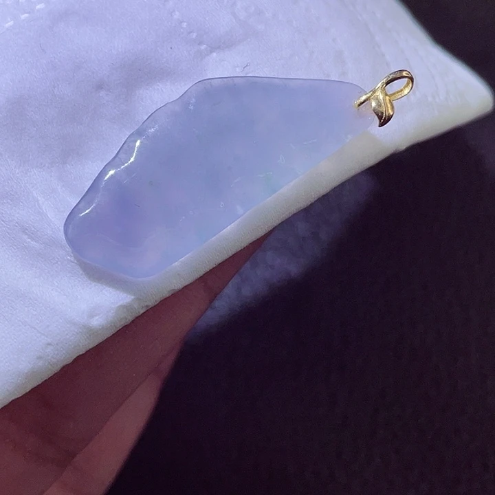 颈饰18K金镶嵌翡翠翡翠