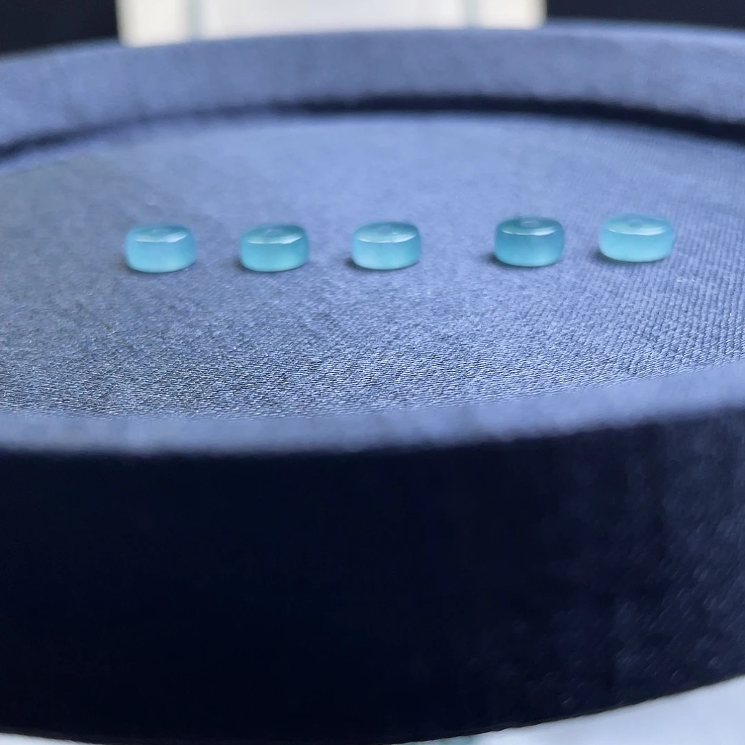 晚***げ翡翠散珠天然A货翡翠药片珠5颗