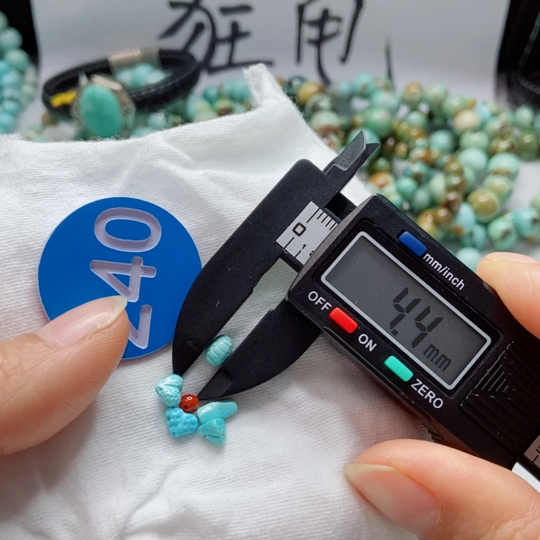 南红玛瑙未镶嵌珠宝奇石