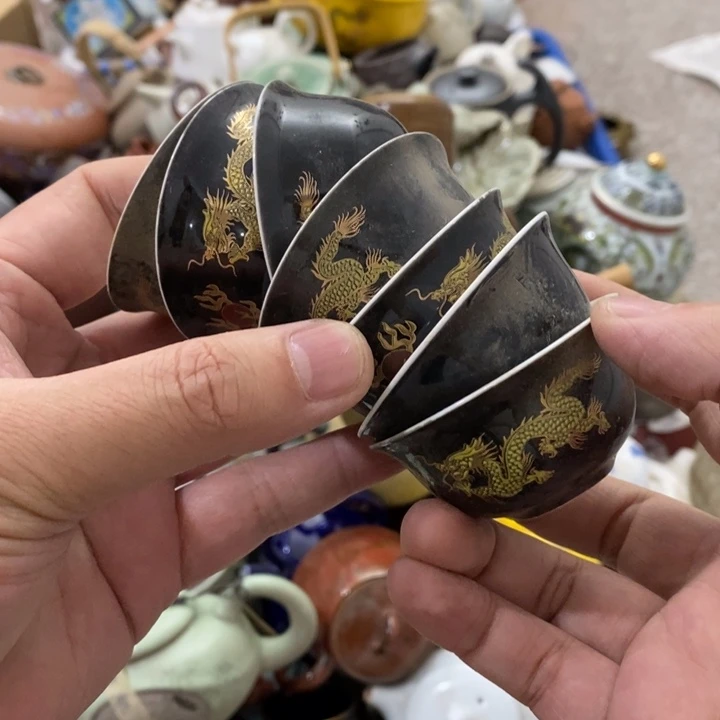 陶瓷艺术品及陶瓷壶